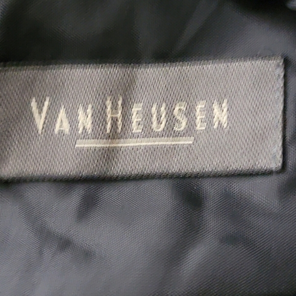 Vintage Van Heusen C.P.O. medium weight flannel shirt size medium - Picture 4 of 7